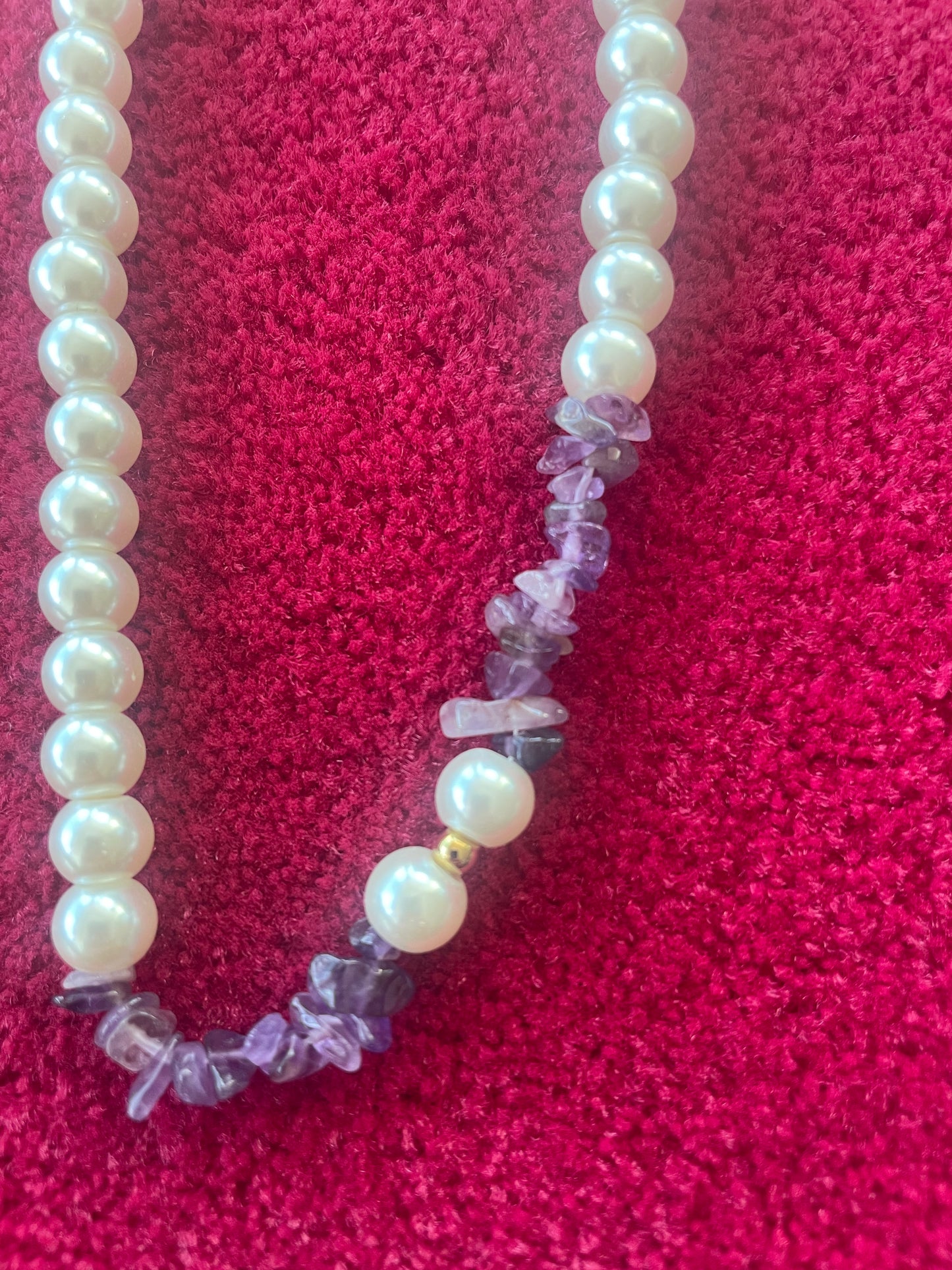 Collier en Faux Perles et Pierres Violettes