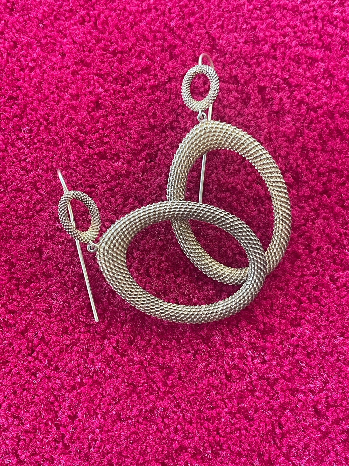 Boucles d’Oreilles Pendantes Ovales Texturées