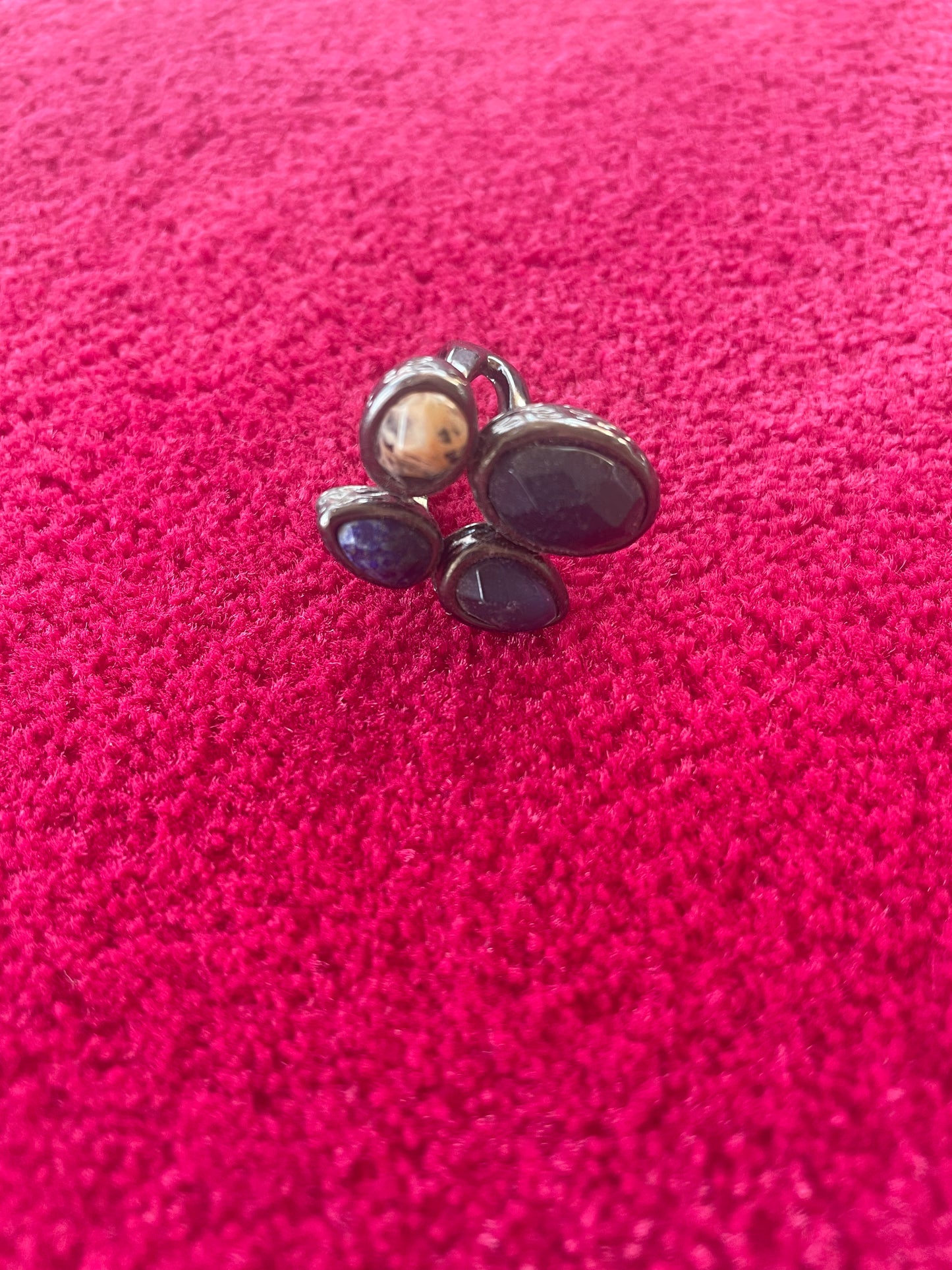 Bague Fantaisie avec Pierres Multi-Colores