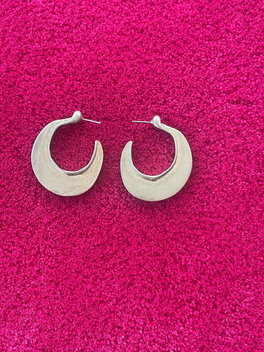 Boucles d’Oreilles Créoles en Argent Brossé