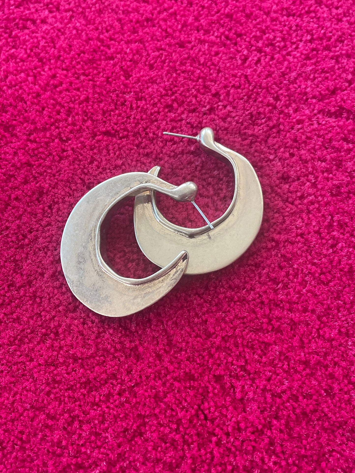 Boucles d’Oreilles Créoles en Argent Brossé