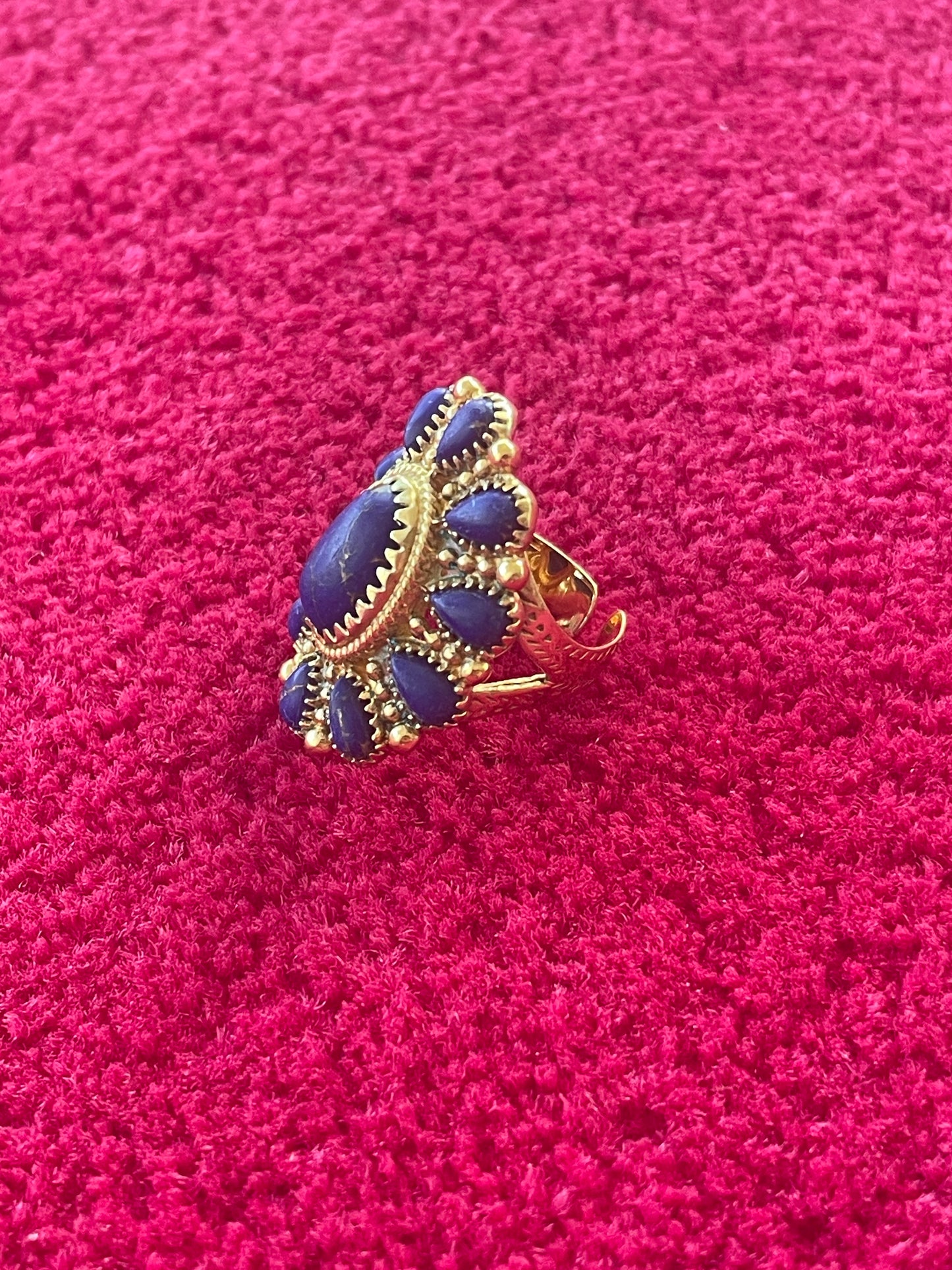 Bague Style Vintage avec Cabochons Bleus